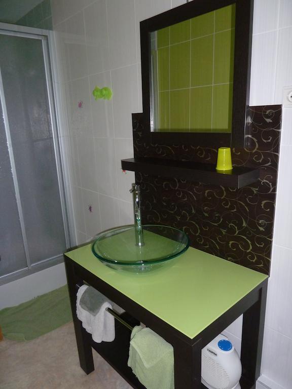 Bed and Breakfast Les Pres-Sales Courtils Номер фото